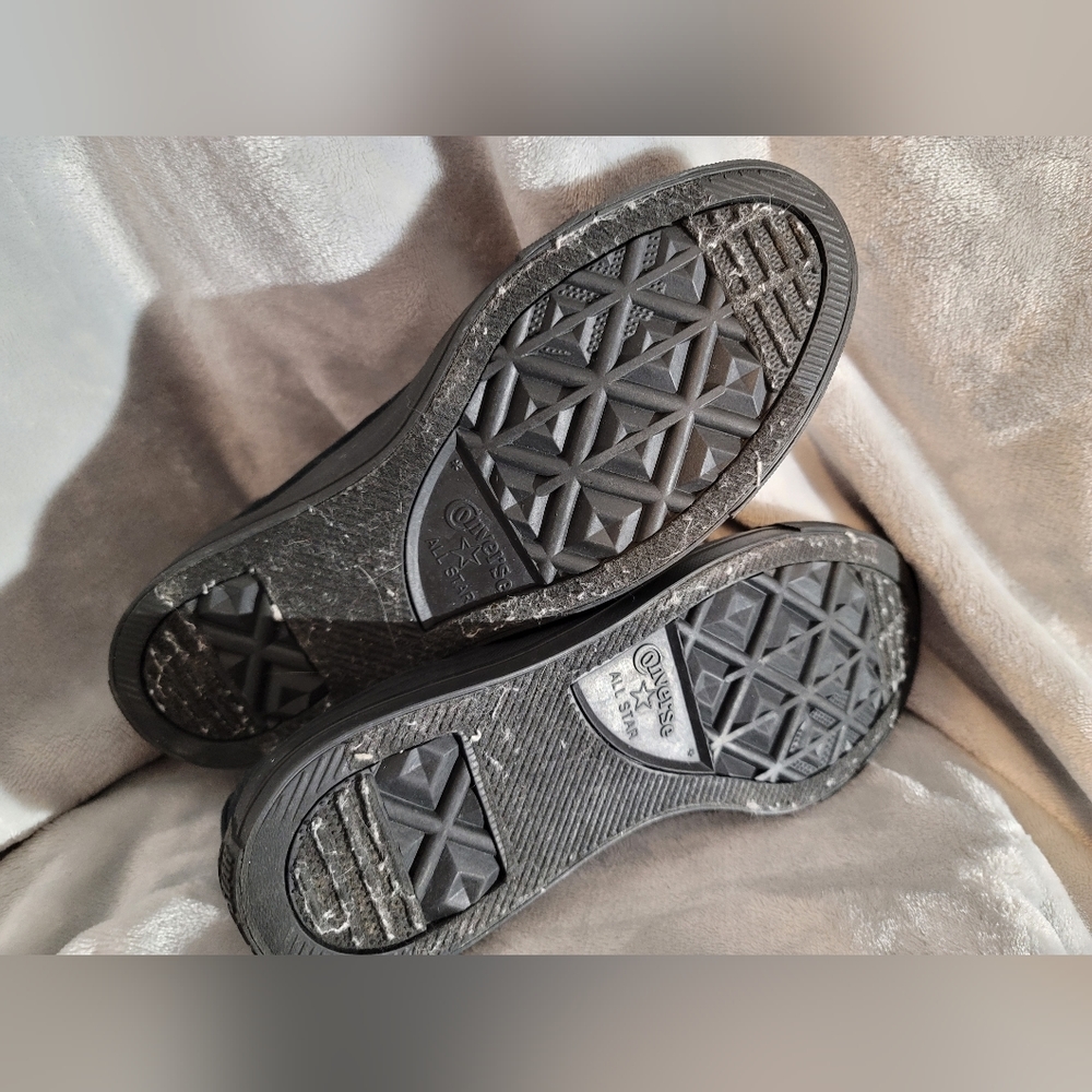 Chucks!!!! - image 3